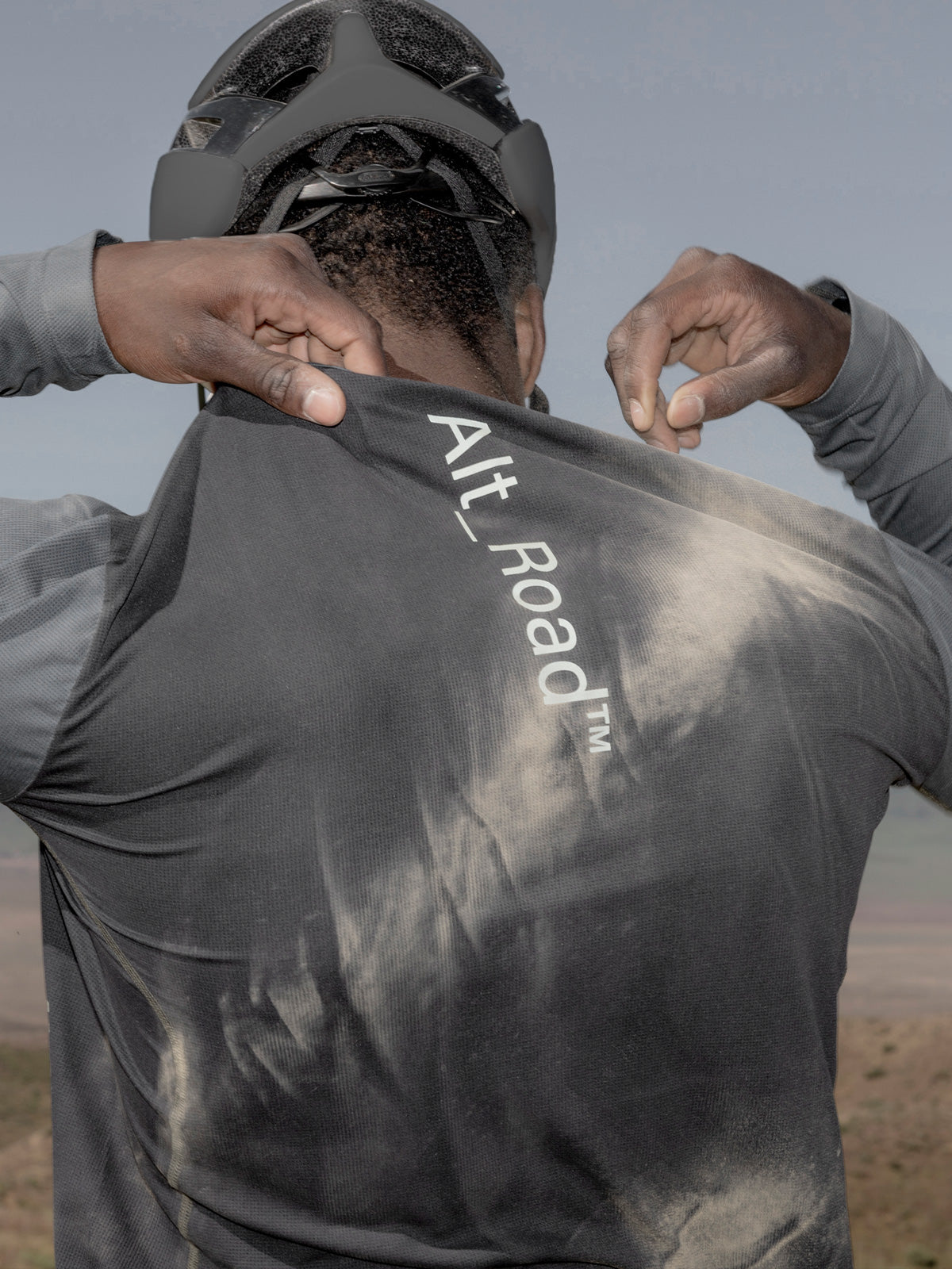 Alt_Road™ Tech LS Tee